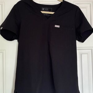 Figs Black Short Sleeve Tee / Scrubs / V-neck